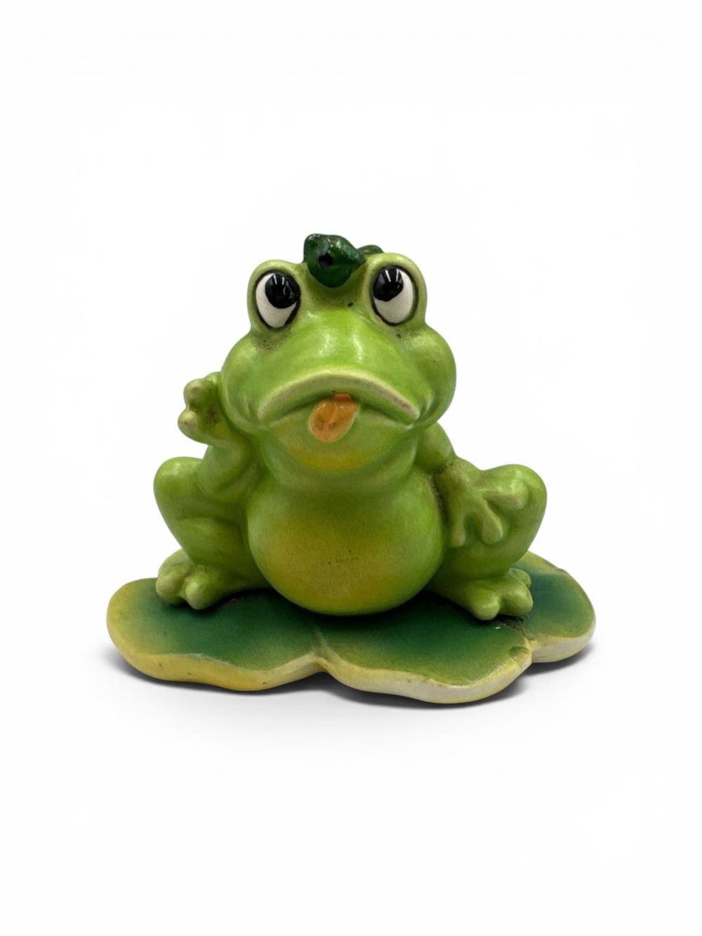 Vintage Lefton Japan Frog Figurine Lily Pad Ceramic Anthropomorphic 3” Cute